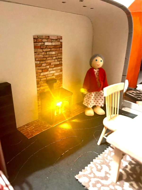 Cosy Dining Area Fairy Scene in a Suitcase — photo 3