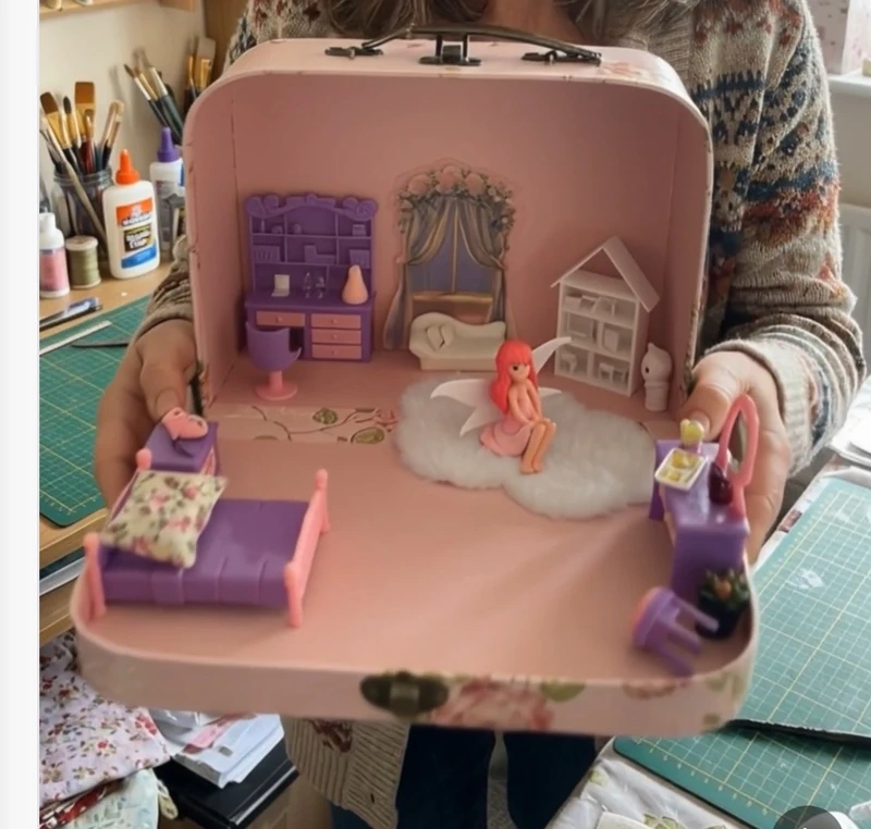 New girls princess bedroom scene
