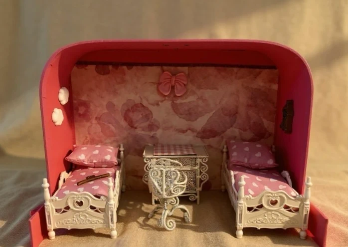 Suitcase Fairy Bedroom Scene — photo 2