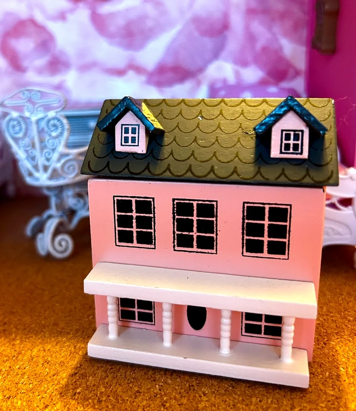 Suitcase Fairy Bedroom Scene — photo 3
