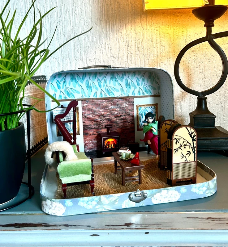 Traditional Oriental Style Music Room Scene in a Suitcase for Anime Doll or Maileg Mouse — photo 3